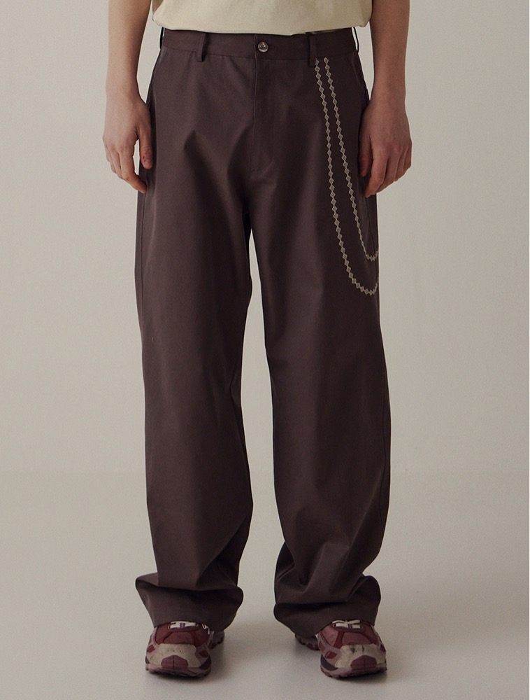 CHAIN EMBROIDERED PANTS_DARK BROWN